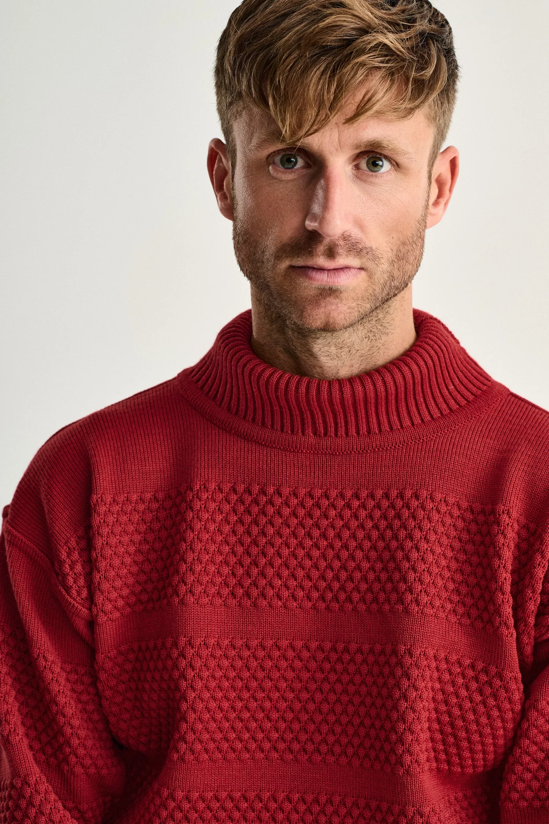 FISHERMAN sweater | høj hals, dannebrog red - Image 4